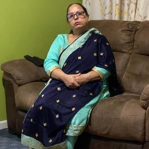 Meet your Posher, Poonam
